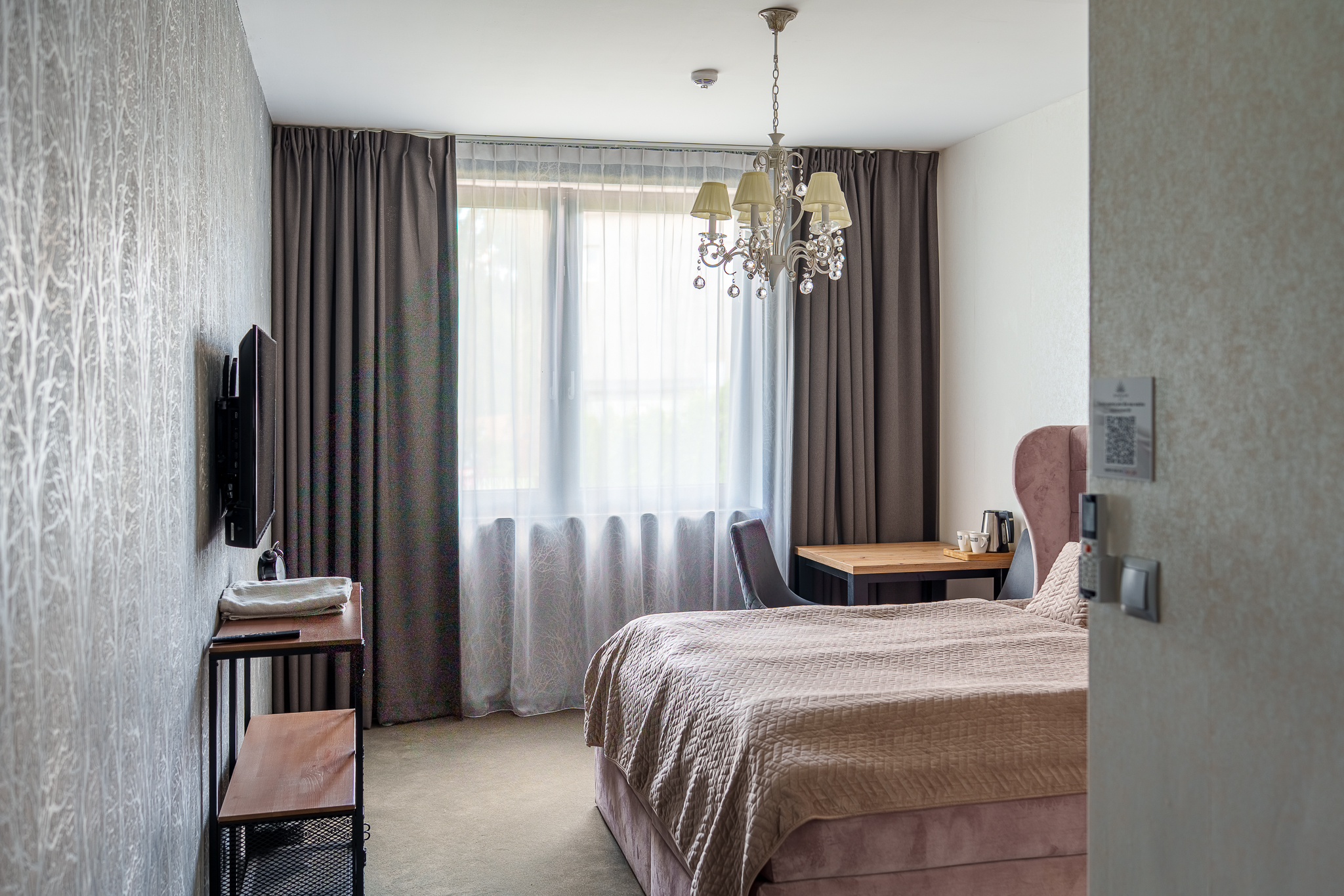 Deluxe triple suite